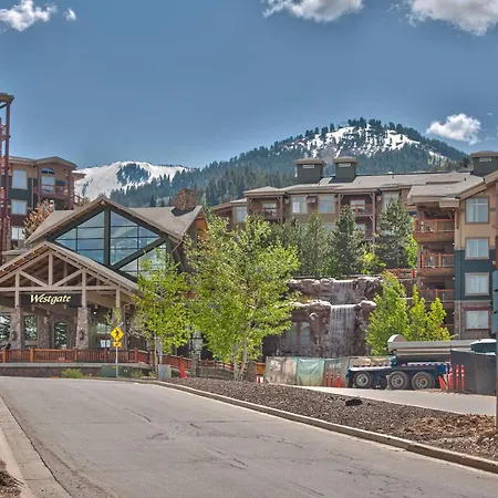 Ski In/Out At Westgate, Studio, Resort Amenities, Multiple Pools, Onsite Spa, And Restaurant 3614B-2